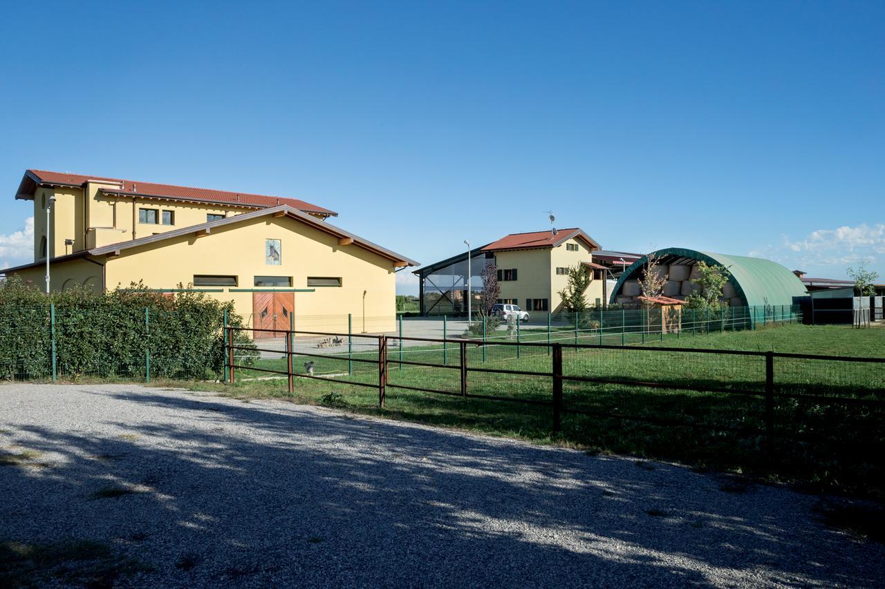 קמביאגו Agriturismo Camisi Qh מראה חיצוני תמונה